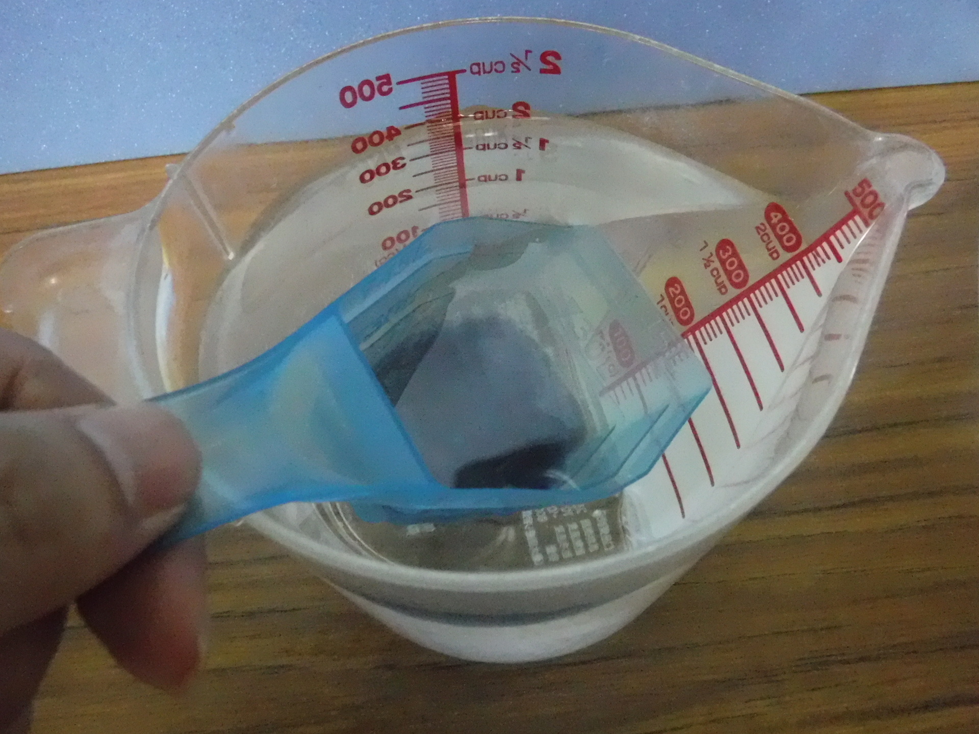 実験 つかめる水 ガチャポン実験シリーズその１ みさき先生のスマイルサイエンスblog